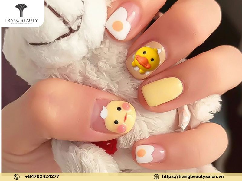 Mẫu nail hoạt hình hình con mèo đơn giản